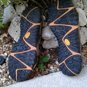 Merrell Shoes - Men's Merrell Blaze Water / Hiker shoe size 10 Merrell Shoes - Men's Merrell Blaze Water / Hiker shoe size 10